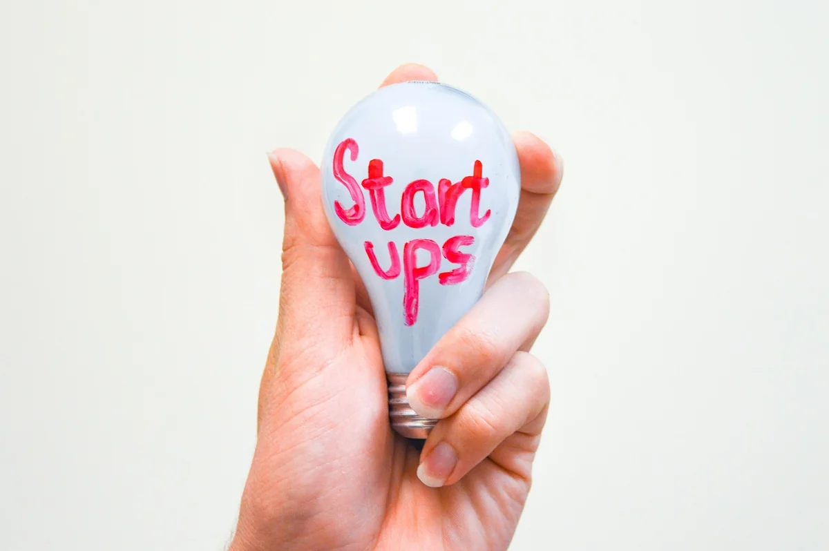 Free growth hacking techniques for early stage startups that actually worked for me